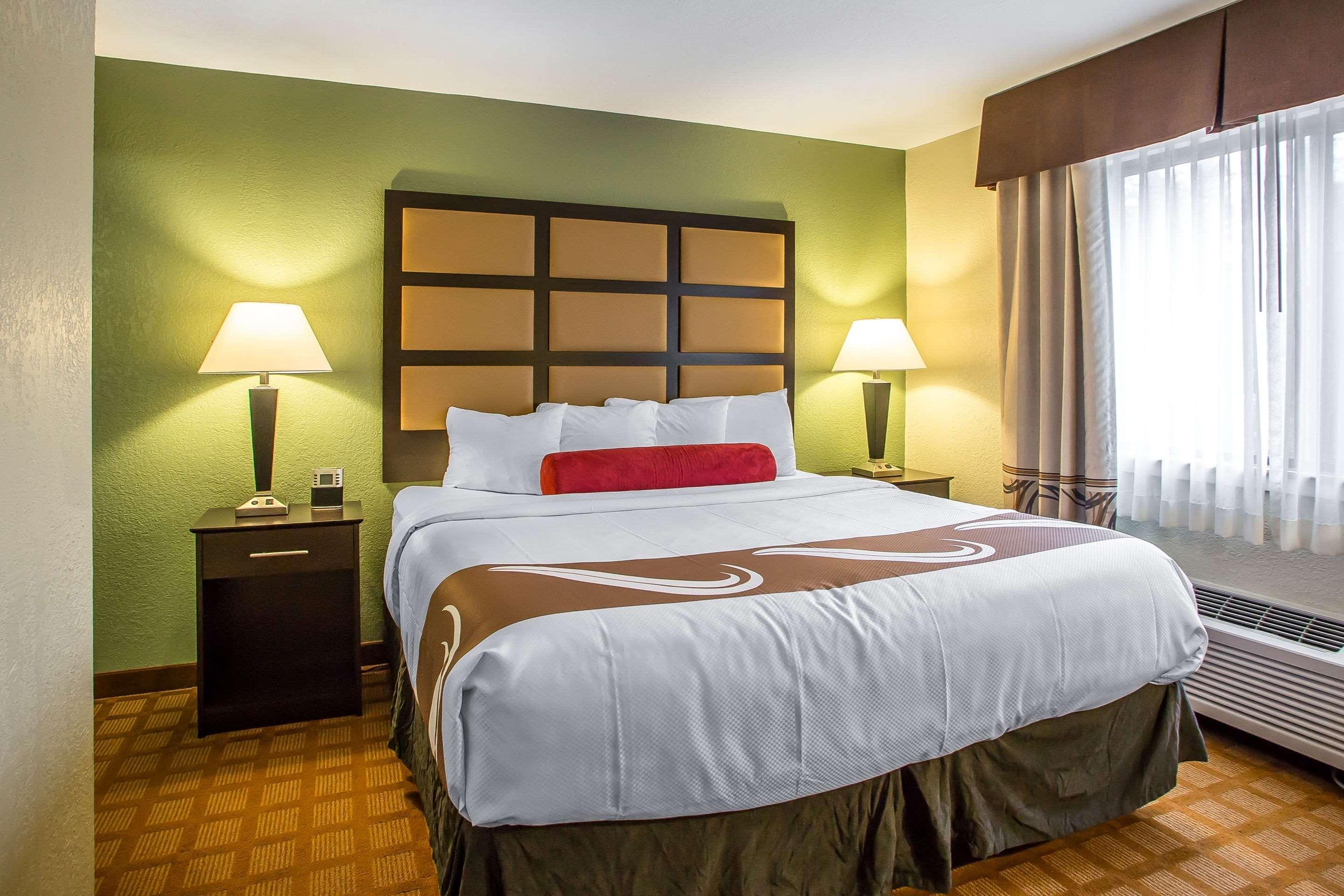 Quality Inn & Suites Marinette Kültér fotó
