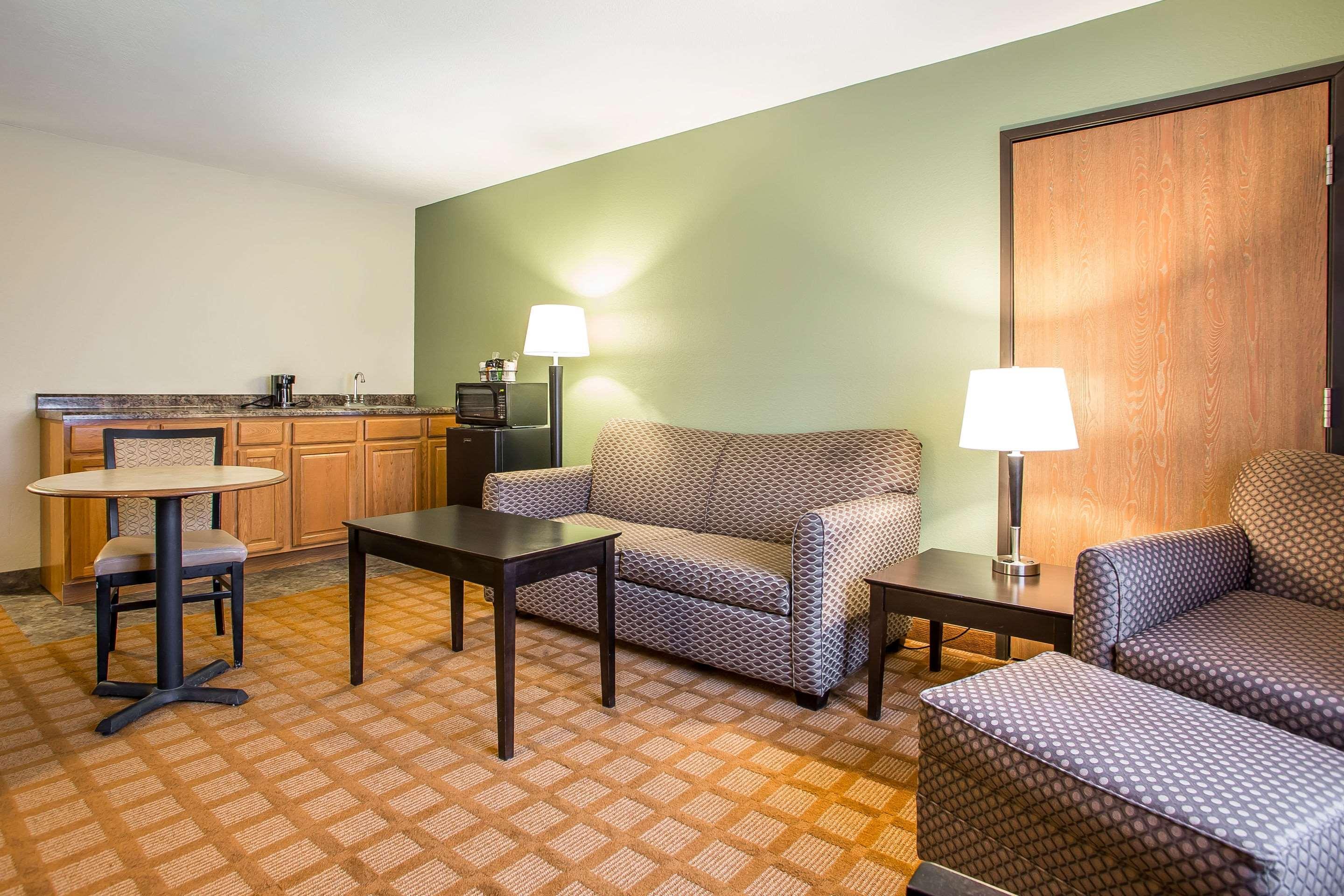 Quality Inn & Suites Marinette Kültér fotó