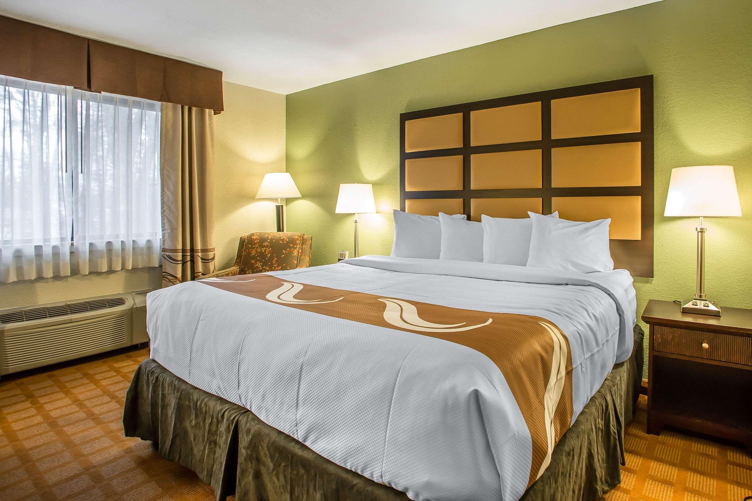 Quality Inn & Suites Marinette Kültér fotó